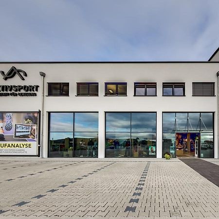 Livin63 Studio Apartments Hösbach Екстериор снимка